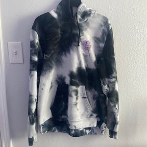 Black and White tie-dye Hoodie “Keep The Mood” decal
